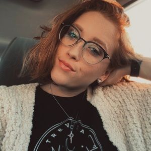 Meet your Posher, Logan